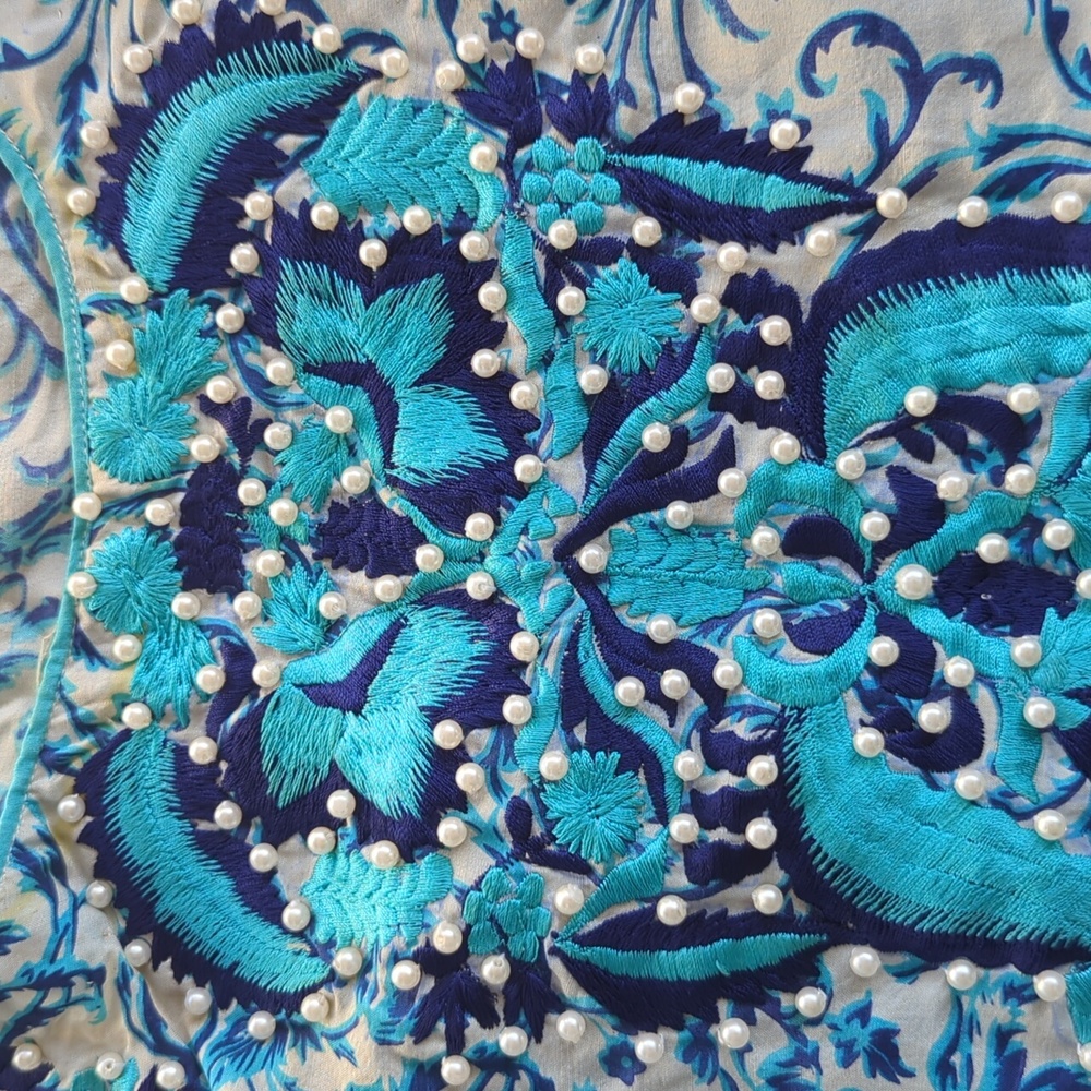 Elegant Blue Patterned Dress - Picture 10 of 10